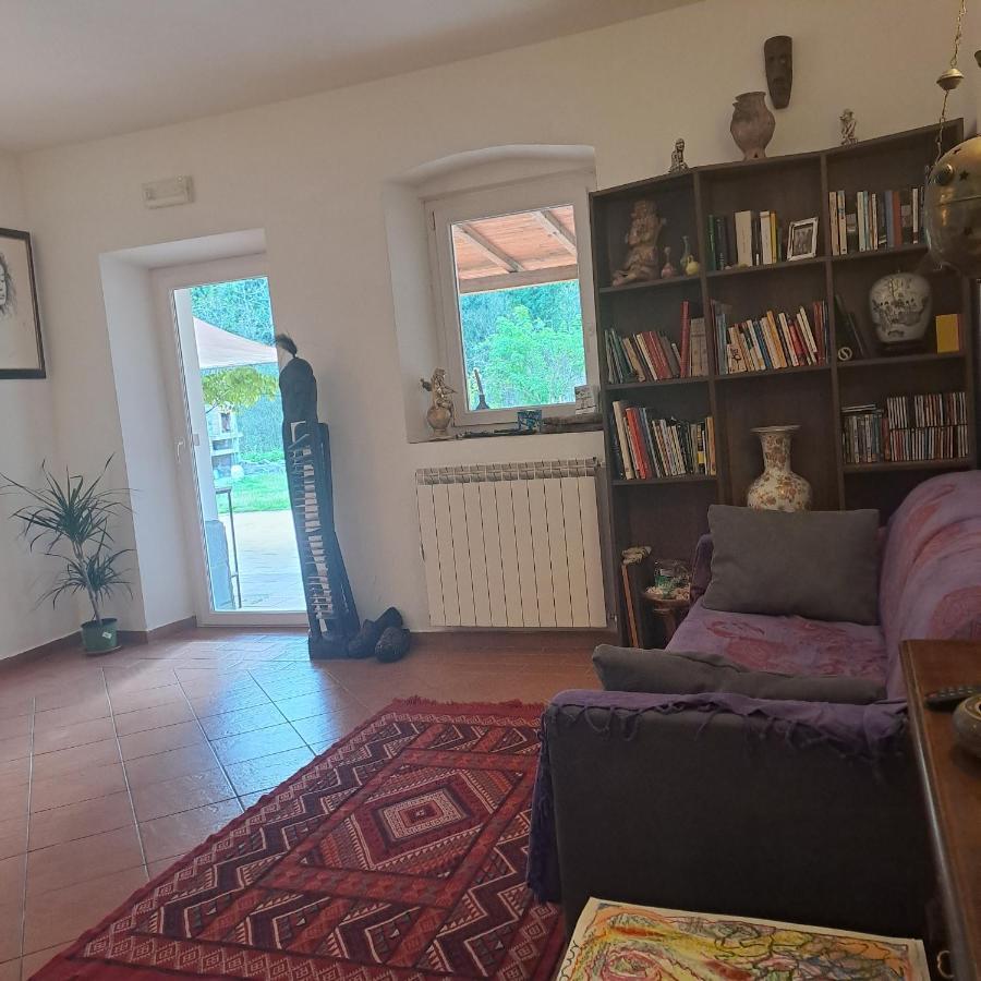 B&B La Casina Rosa La Spezia Valeriano Lunense Екстериор снимка