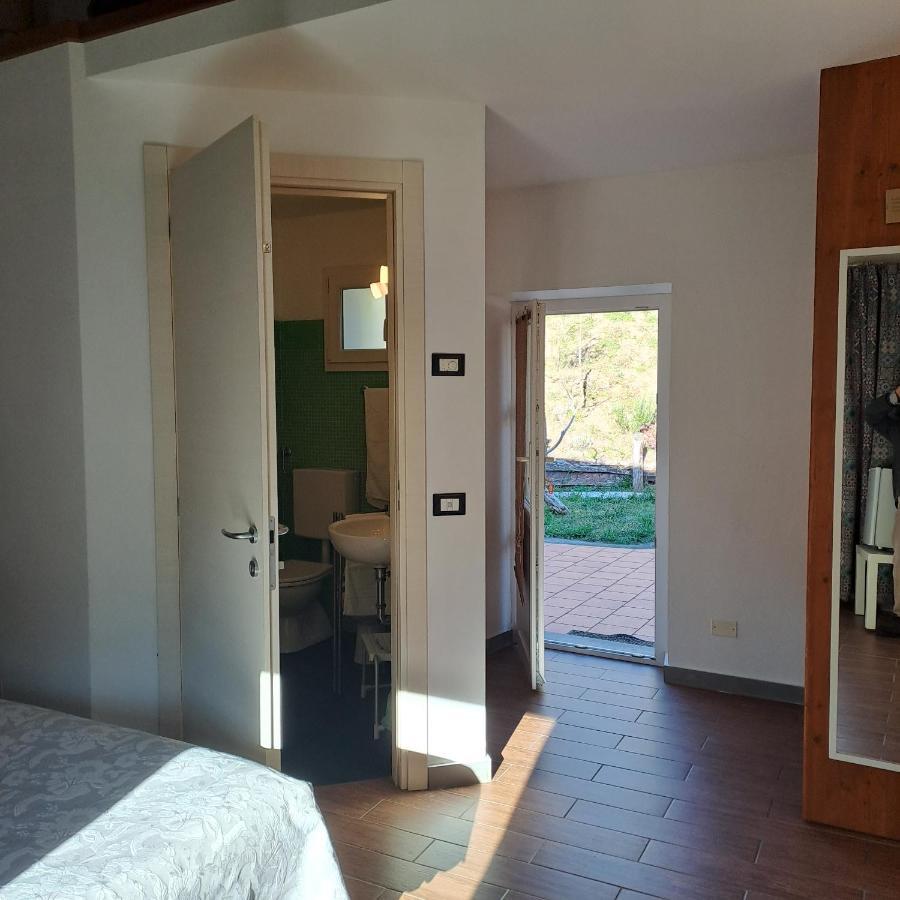 B&B La Casina Rosa La Spezia Valeriano Lunense Екстериор снимка