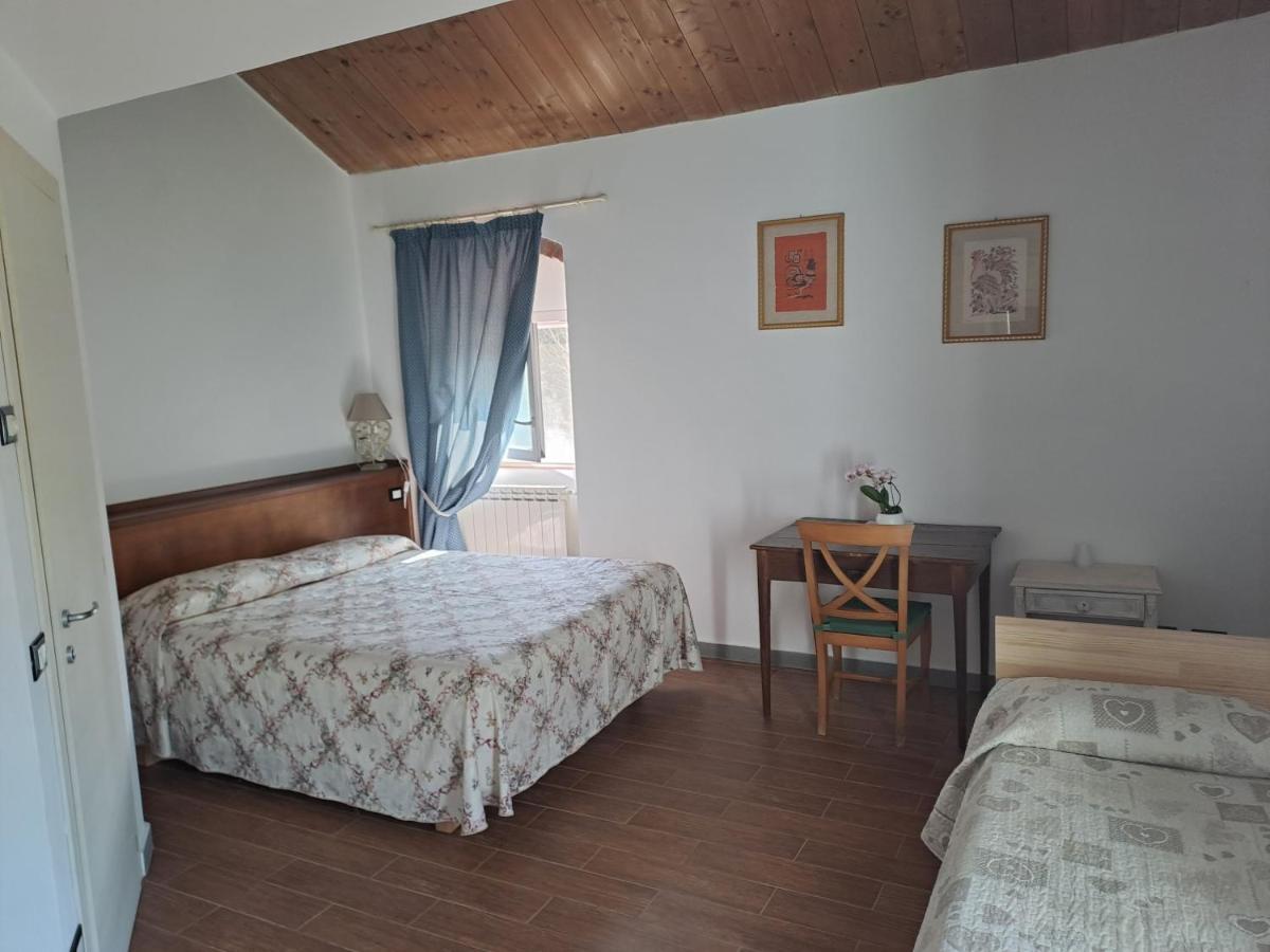 B&B La Casina Rosa La Spezia Valeriano Lunense Екстериор снимка